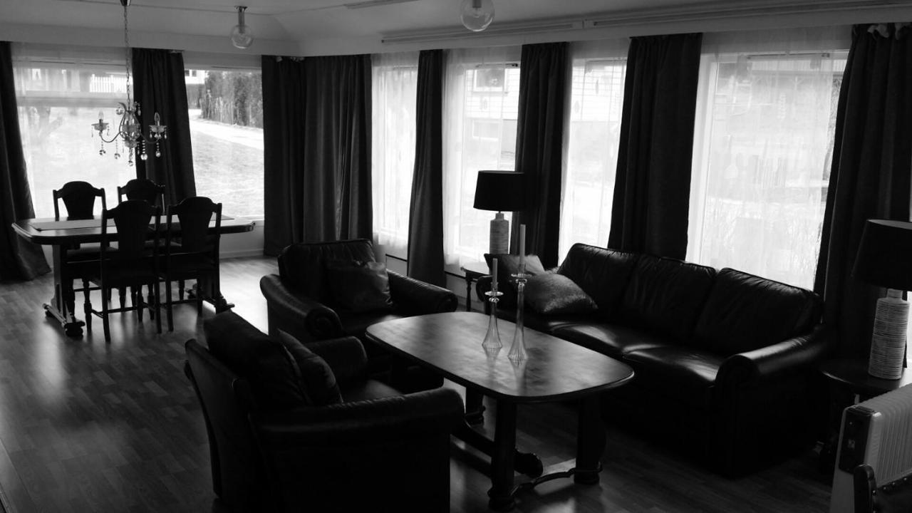 Skanevik Fjordhotel エクステリア 写真